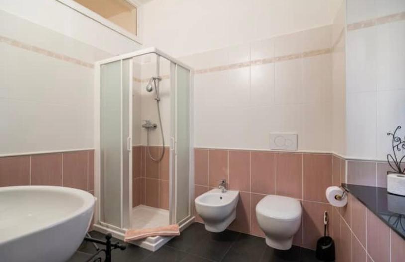 B&B La Dolce Casa Lago Di Como Кремия Экстерьер фото